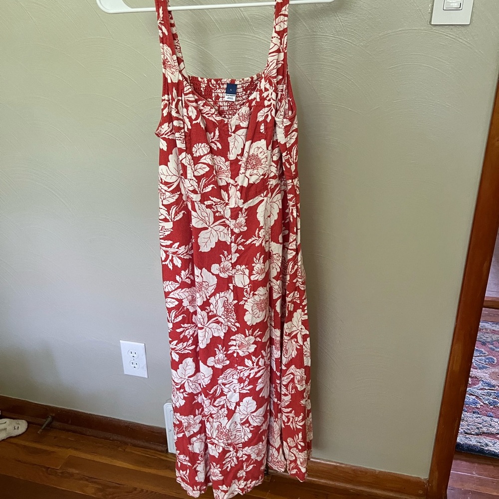Floral Red/orange and White Dress